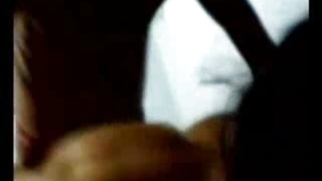Vulva حاصل کرنے سکس پسر با مادر روسی کے لئے